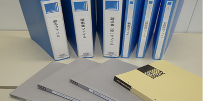 経理って何をしたらいいの まずは資料整理からはじめよう